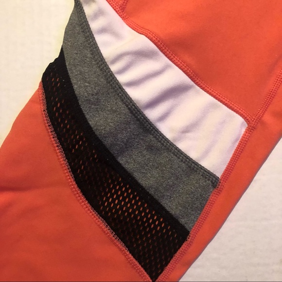 Capri mesh leggings size L/XL - Picture 6 of 11